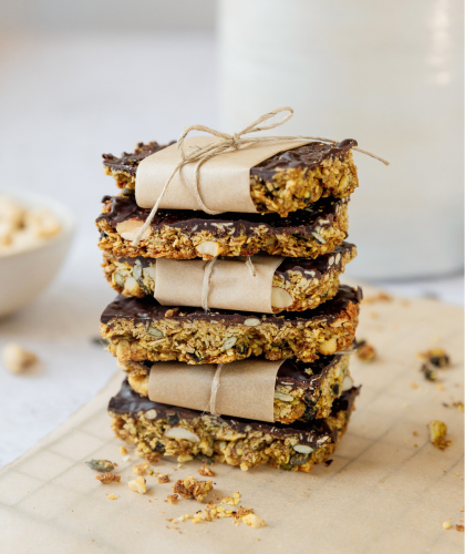 brain-boosting orange chocolate nut slice