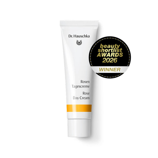 38008-1_Rose_Day_Cream_30ml_AWARD